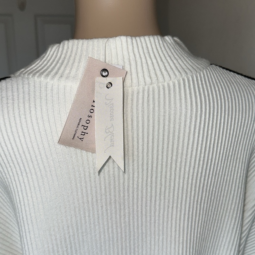 NWT Philosophy White Sweater with Black Detailing Zs.L - Picture 6 of 14